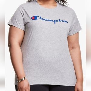 Women's  Champion. Classic Short Sleeve Tee. Size 3X. NWT.